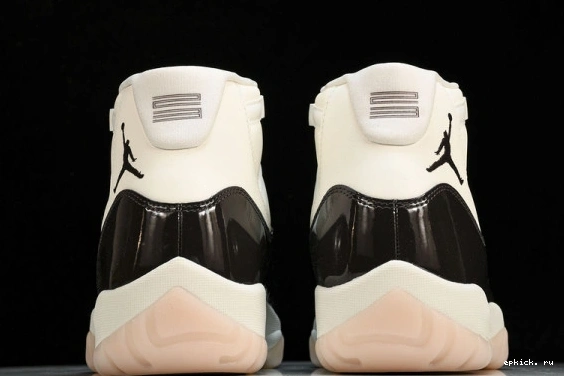 Rep EP Jordan AR0715-101 Retro  Neapolitan AR0715-101  11 0509